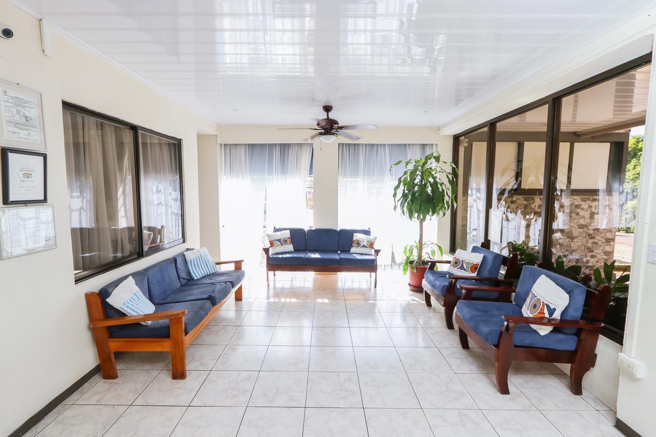 Hotel Flor Blanca マヌエル・アントニオ エクステリア 写真